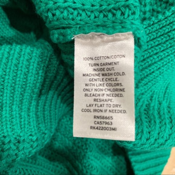 Abound Cable Knit V-Neck Pullover - Picture 4 of 4